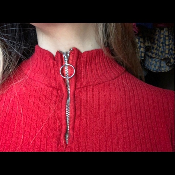 Red urban outfitters sweater - Picture 3 of 4